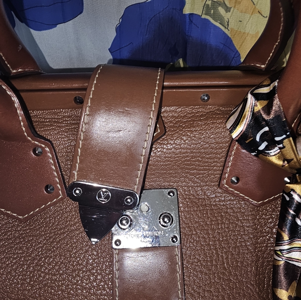 LOUIS VUITTON Suhali L'Ingenieux Vintage SALE Now Including Matching Wallet!!! - Picture 4 of 16